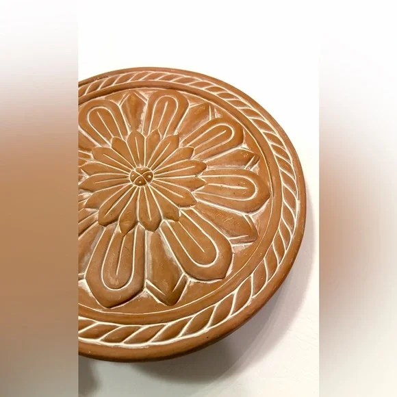 Korissa Bread Warmer in Vintage Flower - Picture 6 of 9